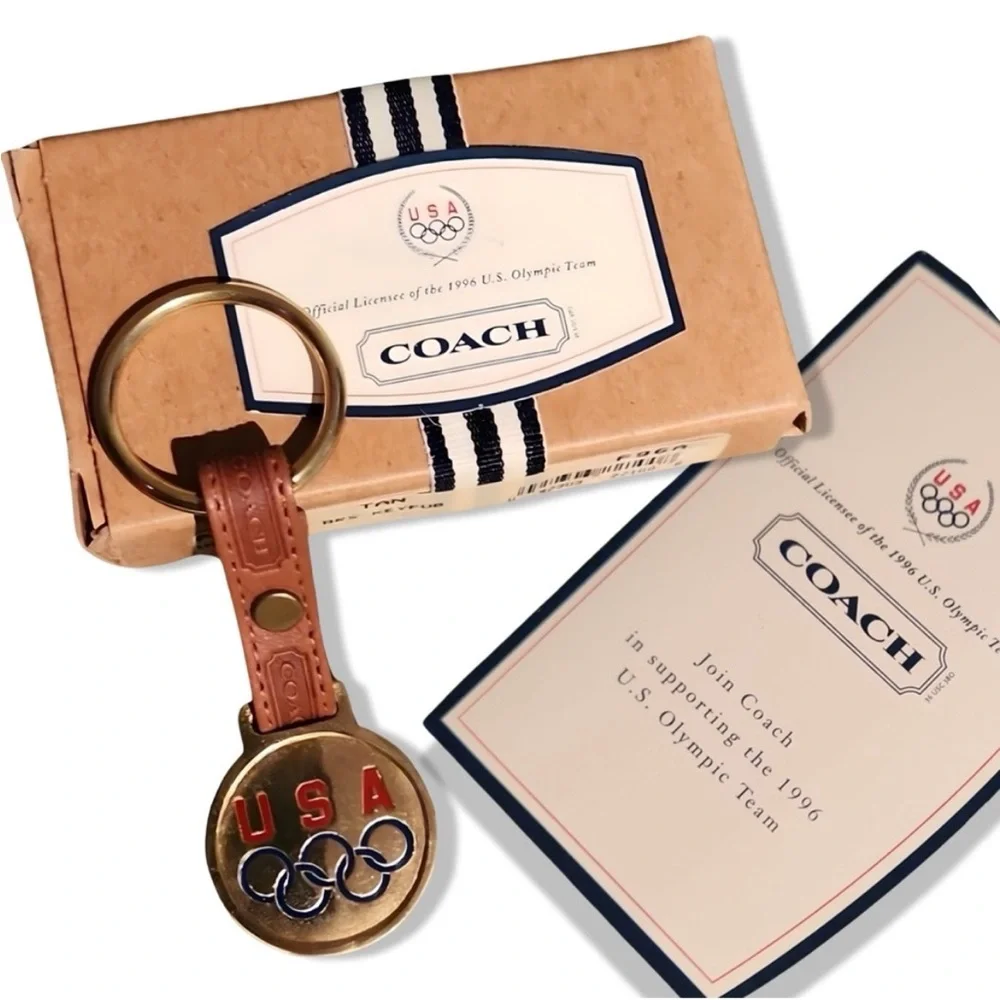 NWT 𝑅𝑎𝑟𝑒 𝑉𝑖𝑛𝑡𝑎𝑔𝑒 Coach | 1996 US Olympic Team Collection Keyfob - Picture 2 of 10